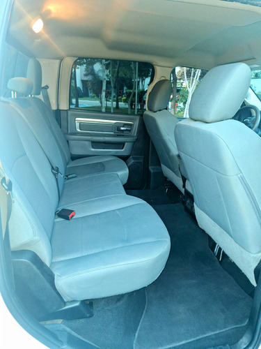 Dodge Ram 1500 Crew Cab V6 4x2 Trabajo