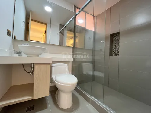 Apartamento En Arriendo En Loma De Las Brujas. Cod A775954