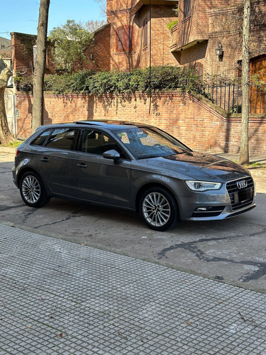 Audi A3 Sportback 1.8 T Fsi Stronic 180cv