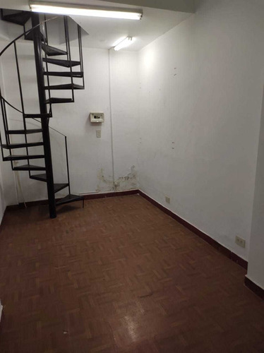 Imagen 2 de 11 de Local Belgrano Cabildo Y Juramento Galeri Comercial Alquiler
