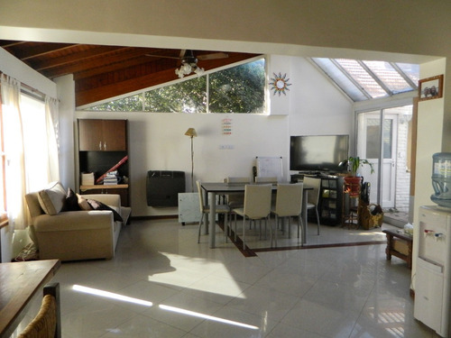 Imagen 2 de 14 de Casa En Venta Con Pileta En Maschwitz Country Club Escobar