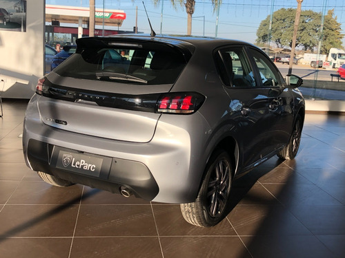 Imagen 9 de 15 de Peugeot 208 Feline 1.6 Tiptronic