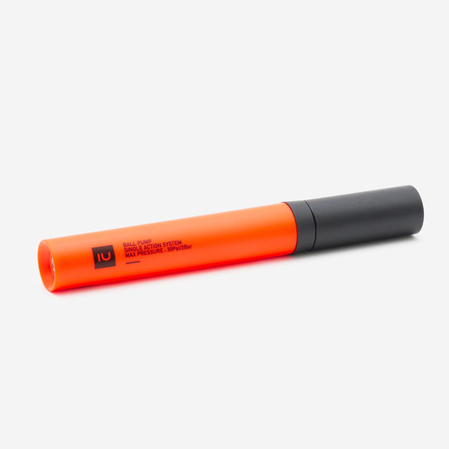 Bomba Para Inflar Balones De Acción Simple Essentiel Kipsta Color Naranja