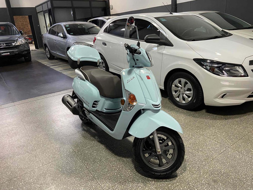 Imagen 2 de 18 de Scooter Kymco Like 125 Año 2016