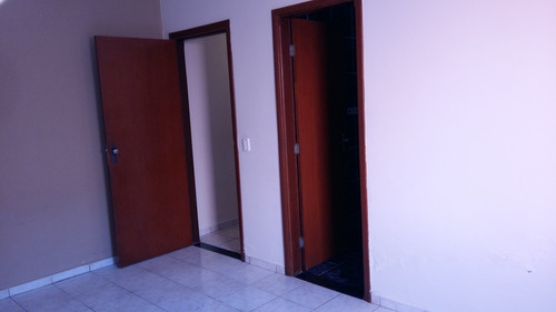 Vendo Casa C/ Piscina 3 Quartos 1 Suíte Em Marília Sp
