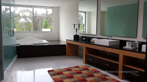 Casa Nueva De Lujo Colinas De San Javier En Venta