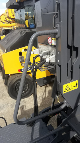 Pavimentadora Xcmg Rp603