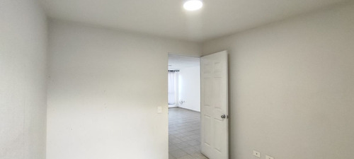 Casa De 1 Solo Nivel En Renta En Viñedos Queretaro