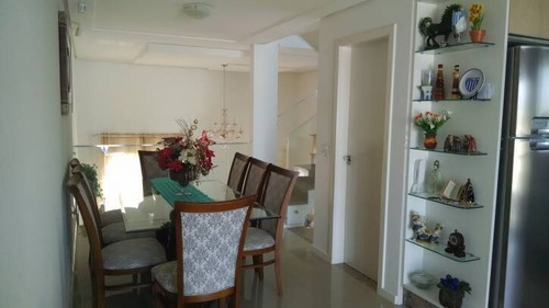 Imagem 2 de 13 de Linda Casa - 04 Dormitórios C/ Suíte E Piscina - Barreiros - 2387