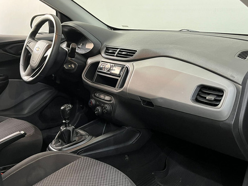 Chevrolet Onix Onix Hatch Joy 1.0 8V Flex 5p Mec.