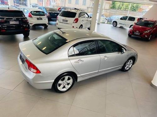 Imagem 4 de 14 de Honda Civic 1.8 Lxs 16v Flex 4p Automático