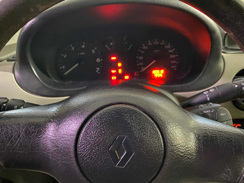Renault Kangoo 1.5 2 Furgon Confort Aa Da Svt 1plc 2011