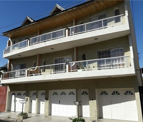 Departamento Tipo Casa En Venta Cond En Sarandi Este