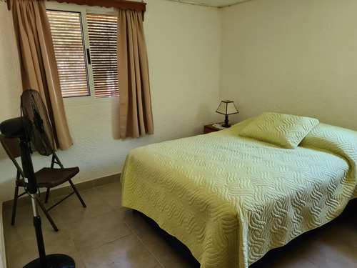 Solar 1675 M2, Con 2 Casas, Parque 1000 M2, Todo En 1 Padron