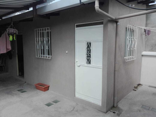 Imagen 10 de 11 de Zona 1 Apartamento Dos Ambientes, Para Pareja O Persona Sola