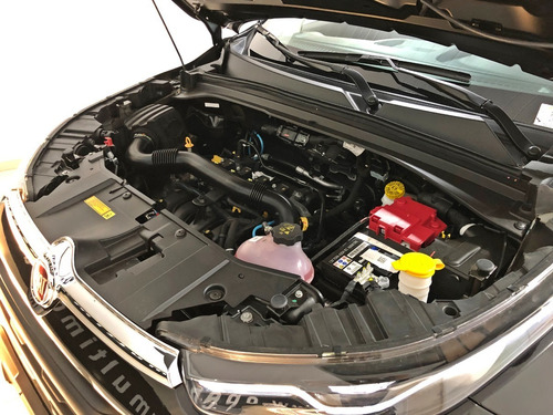 Imagem 13 de 13 de Fiat Toro Freedom 1.8 Flex Automática 0km Preto Carbon