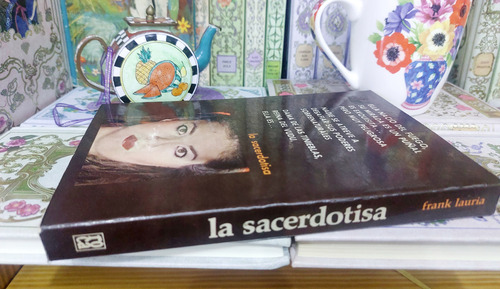 La Sacerdotisa Frank Lauria (Usado)