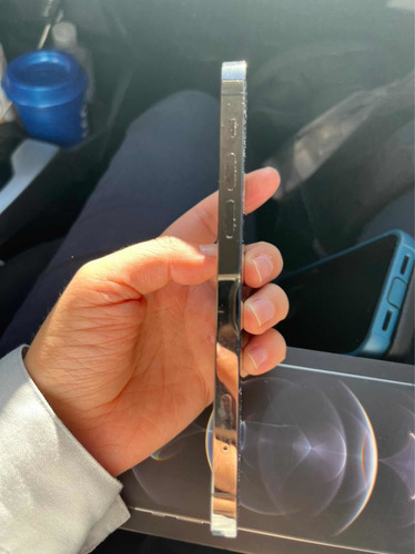 iPhone 12 Pro (Usado)