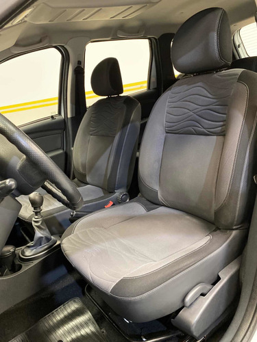 Imagen 7 de 11 de Renault Duster 2.0 4x4 Luxe 138cv 2011