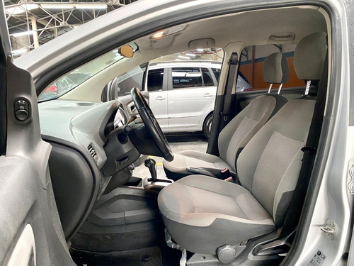 Imagen 10 de 15 de Chevrolet Spin 1.8 Ltz 7as 105cv 2016