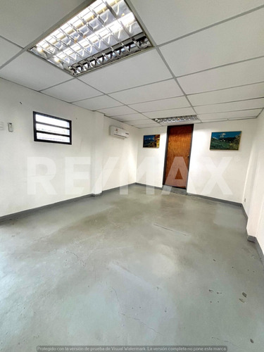 Se Vende Terreno En Playa Grande.