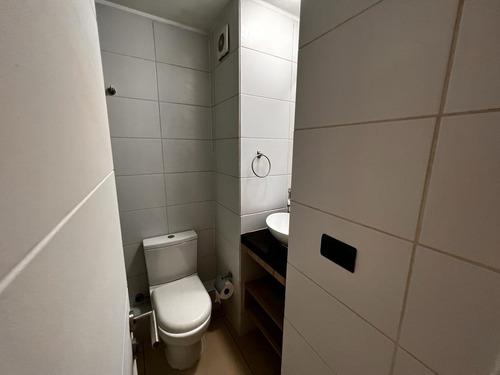 Departamento En Venta, Metro Irarrázaval A Una Cuadra