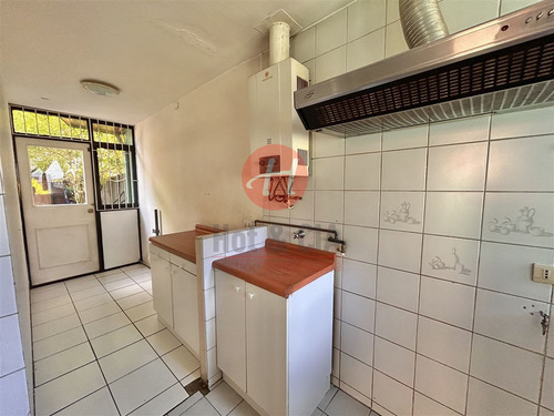 Casa En Venta De 3 Dorm. En Temuco