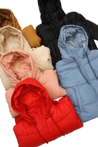 Campera Puffer Engomada Con Capucha. 442