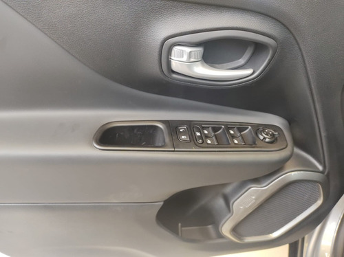 Imagen 12 de 20 de Jeep Renegade Longitude Serie S 1.3t 175cv 0 Km Mc