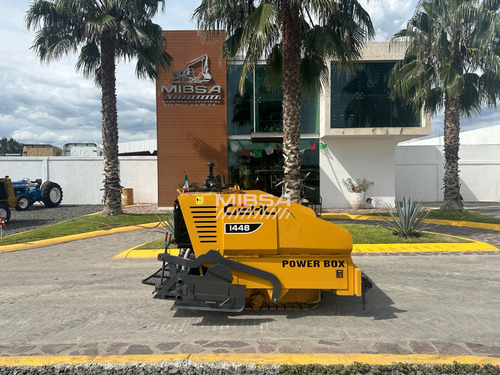 Pavimentadora Gehl 1448/voguele