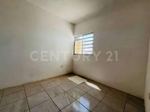 Casa En Venta, Circuito Real De Gardenia, Chihuahua, Chihuahua