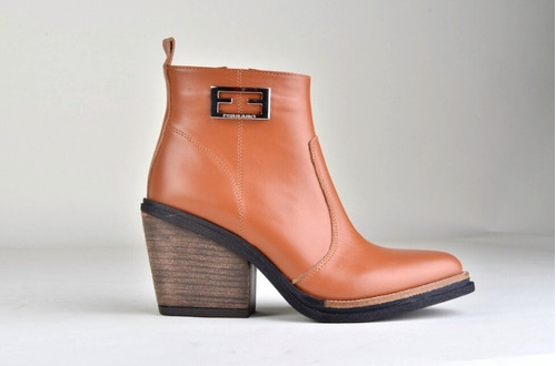 Imagen 7 de 8 de Botas Botinetas Texanas De Mujer De Cuero Georgi - Ferraro