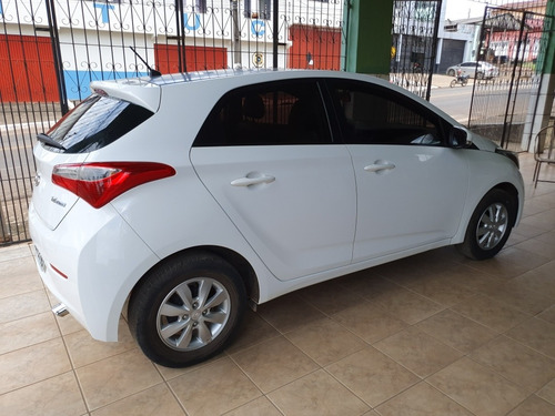 Hyundai Hb20 2014 1.6 Comfort Plus Flex 5p