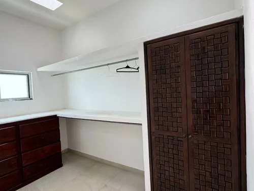 Casa Equipada En Venta Ubicada En Chelem, Yucatán.