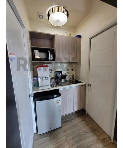 Oficina En Arriendo  Los Leones 2310, Providencia