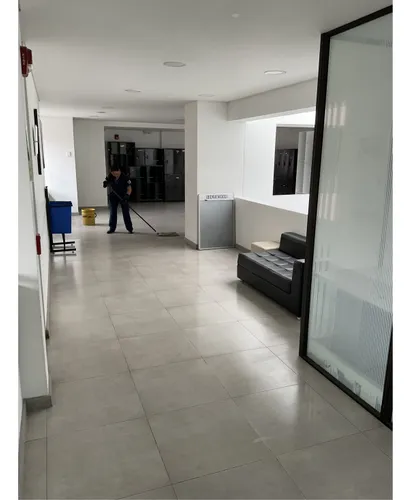 Edificio De Conservacion 4 Niveles - La Soledad- Bogota