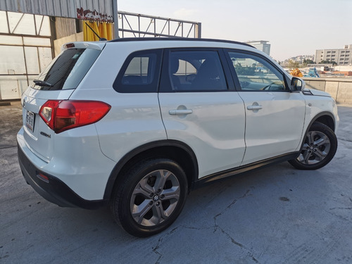 Imagen 7 de 13 de Suzuki Vitara Gls 1412