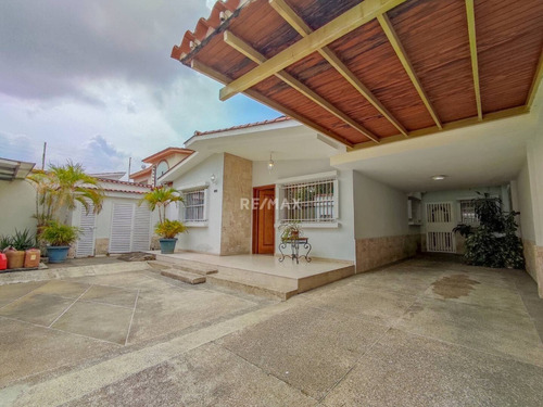 Imagen 23 de 23 de Exclusiva Casa Con Piso De Mármol En La Trigaleña, Daniela J.