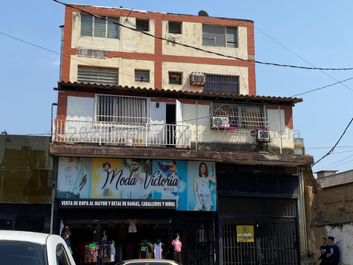 Apartamento Económico En Venta En Barquisimeto Centro 24-20153 App