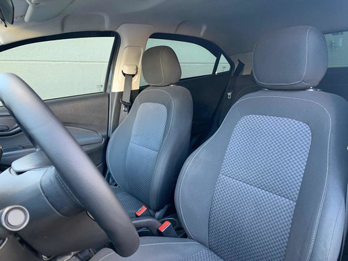 Imagem 9 de 10 de Chevrolet Onix 2018 1.0 Lt 5p