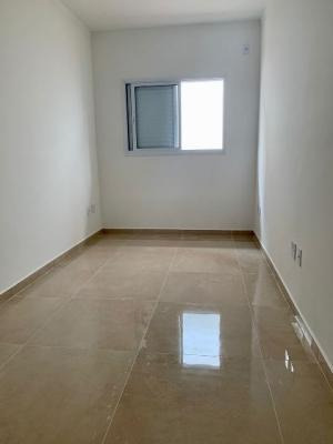 Imagem 10 de 14 de Casa Na Litoral Com 2 Quartos, Lado Praia. Praia Grande/sp