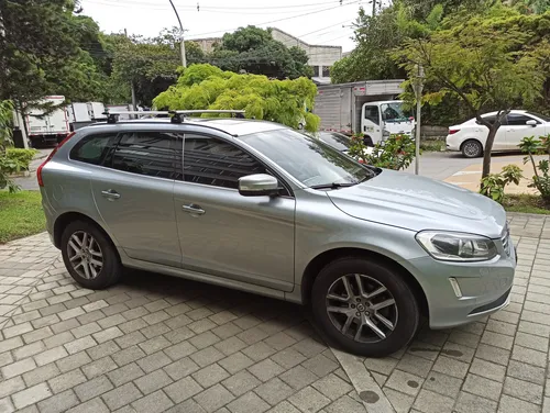 Volvo XC60 2.0 T5 Awd Summum