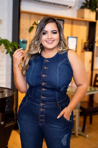 Macacão jeans 2019 2025
