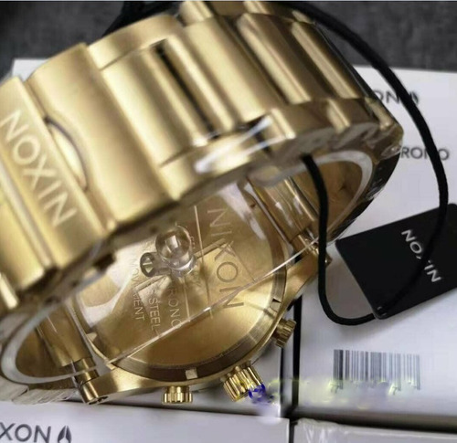 Reloj Nixon Grande 100% Original Enchapado En Oro Nuevo