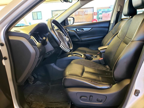Imagen 10 de 14 de Nissan X-trail Exclusive