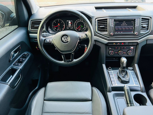 Imagem 11 de 15 de Volkswagen Amarok Highline 3.0 V6 Cinza 2020