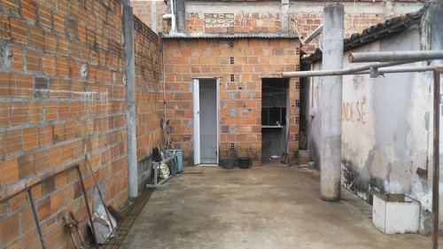 Ponto Comercial Em Construção