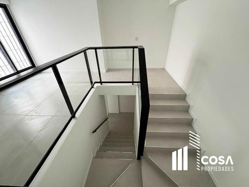 Local Comercial En Alquiler Luis Agote Rosario Santa Fe 128 M² A Estrenar