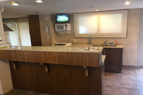 Imagen 9 de 30 de Excelente E Importante Chalet Ubicado En Barrio Norte Lote Perimetrado Parquizado Alarma Gas Natural Cuenta Con Todos Los Servicios Piscina Ideal Vivienda Permanente