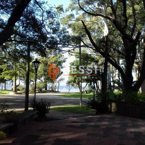 Venta De Hostería Y Restaurante Y Spa,  En El Balneario Santa Ana, Departamento De Colonia.